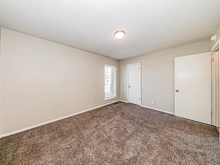 8117 Turtle Dove Dr — Photo 13