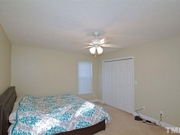 4th image of 2609 Dovetail Dr