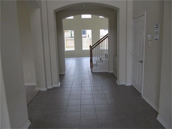 3rd image of 17703 Belwood Park Ln