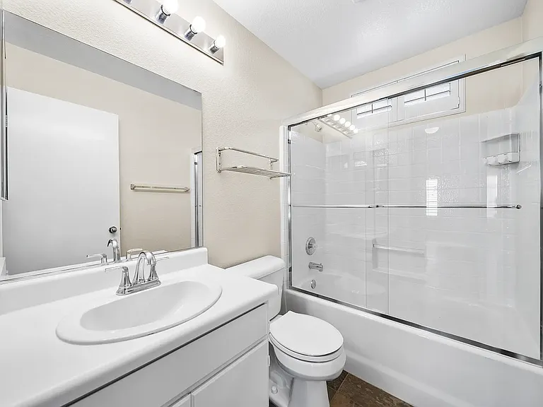 40609 Corte Albara — Photo 18