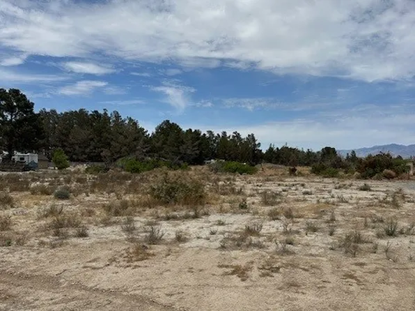 3080 E Kellogg Rd, Pahrump, NV 89061