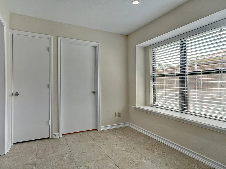 753 Eagle Dr — Photo 20