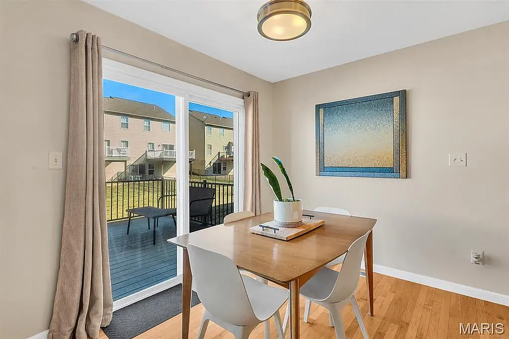 2 bed, 1568 sqft, $2,250 — Photo 4