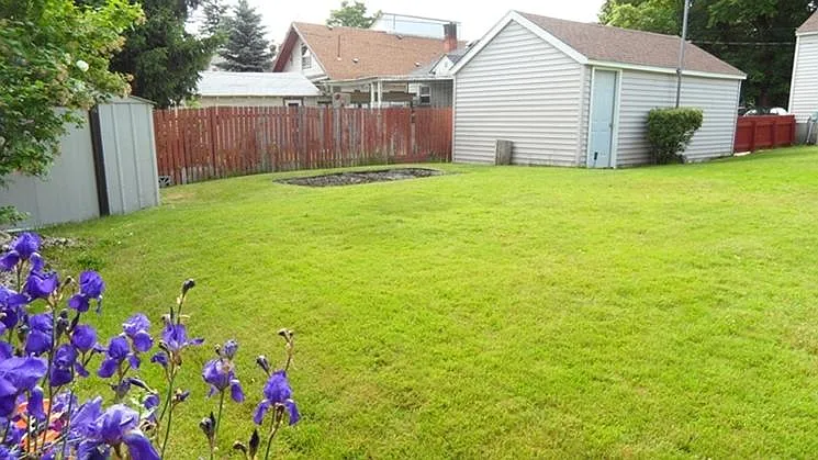 1524 W Jackson Ave — Photo 2