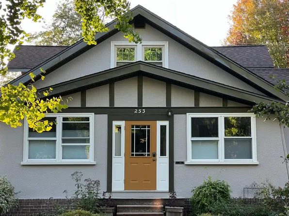 253 Macalester St, Saint Paul, MN 55105