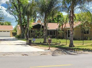 8830 Zelzah Ave, Northridge, CA 91325