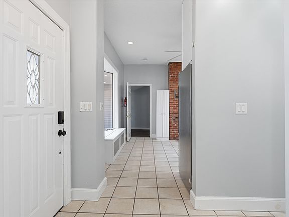 2nd image of 156 N Broadway Unit A