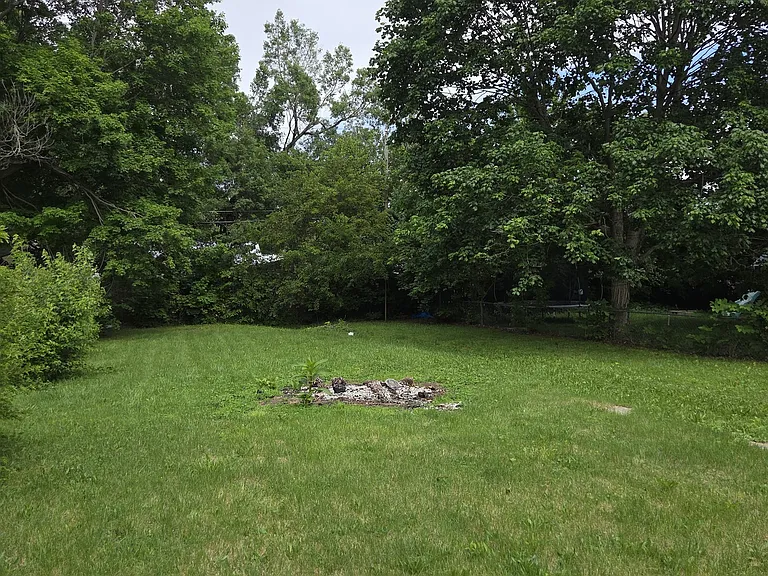 2011 W Kessler Boulevard North Dr — Photo 17