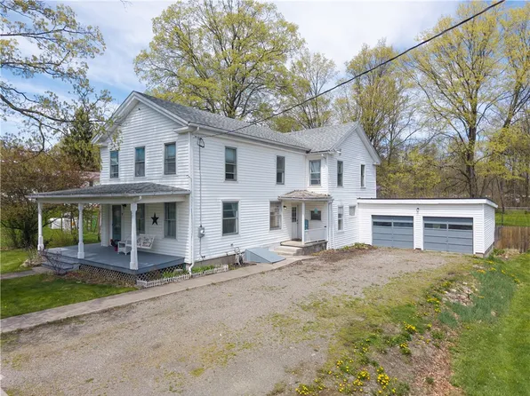9 Porter St, Prattsburgh, NY 14873