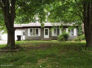 5540 Kelekent Ave SE, Kentwood, MI 49548