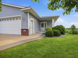 414 4th Ave SE, Lonsdale, MN 55046