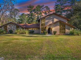 2066 Cherokee St, Waycross, GA 31503