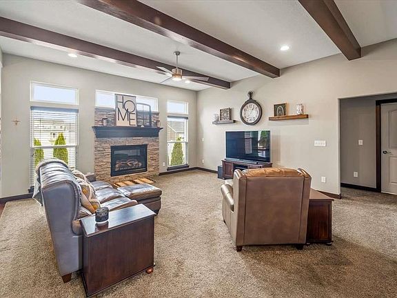 4th image of 2932 Timber Cove Dr