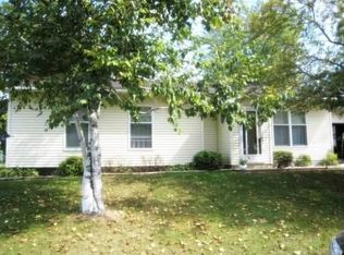 401 E Oak St, Boscobel, WI 53805
