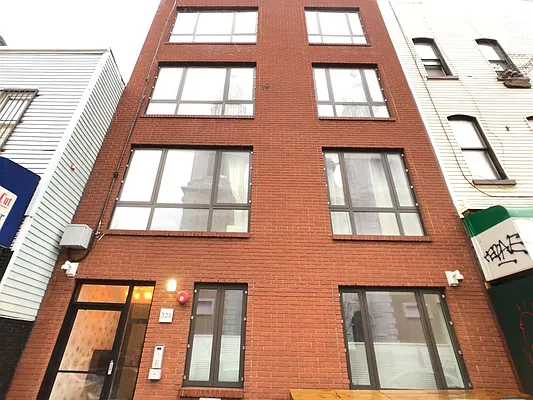 Rented by Brown Harris Stevens | media 7