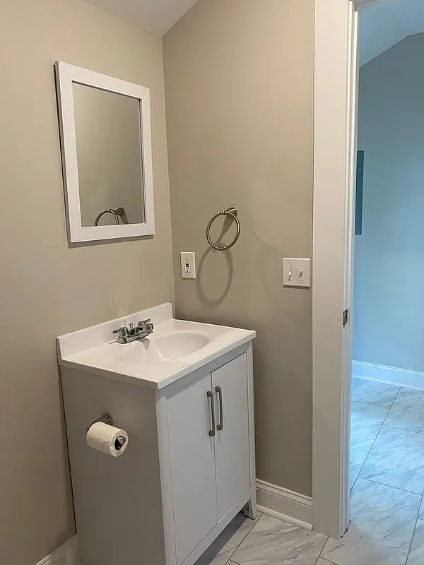 13 Woodward Street (New) - 1 — Photo 1