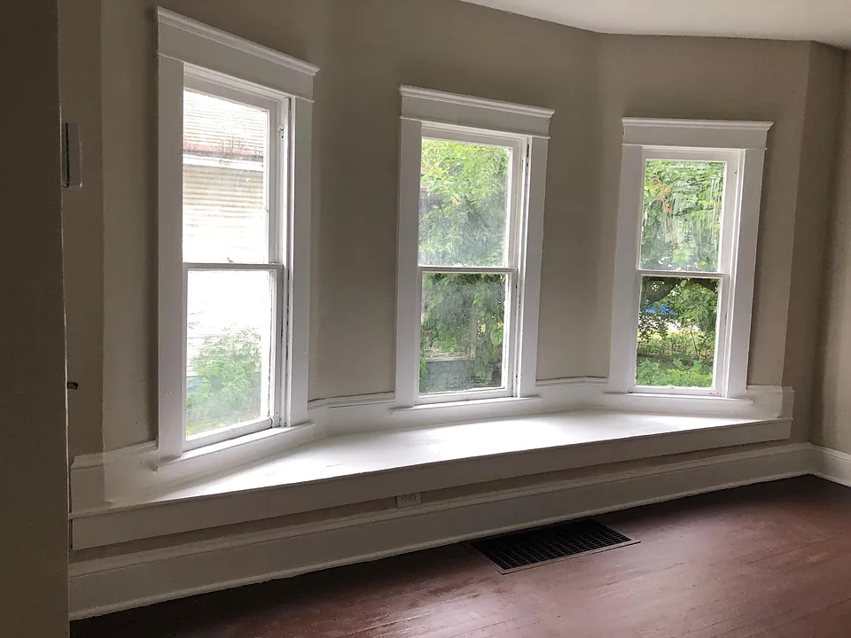 124 Wilson Ave #RENTED