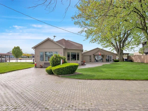 3 Hingle Point, Chatham Kent, ON N0P 1L0