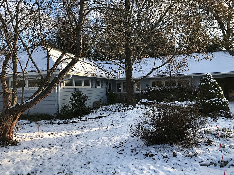 1st image of 171 Manning Dr