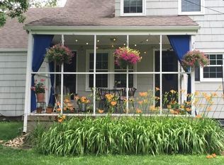 7404 Village Dr, Prairie Village, KS 66208