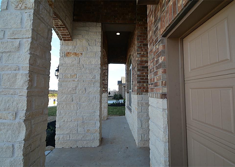 2nd image of 25411 Farrier Drive