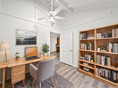 790 Ipuai St, Honolulu, HI, 96825