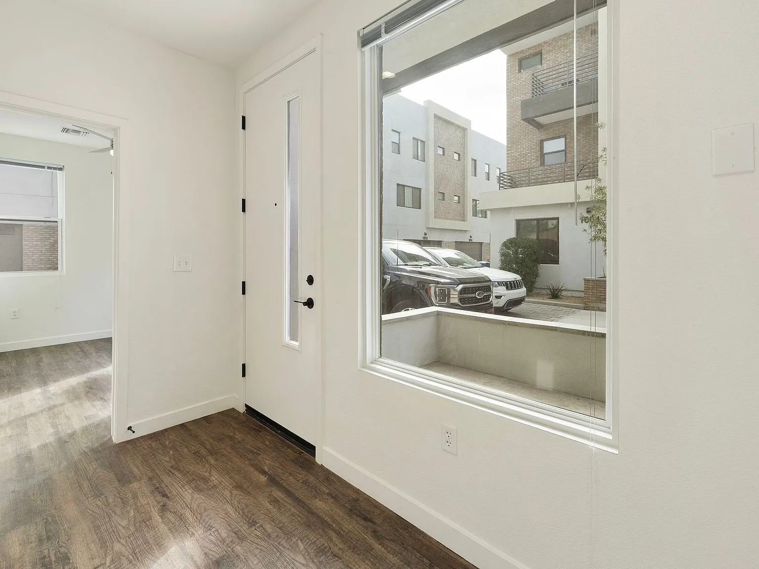 406 W. 7th St. — Photo 4