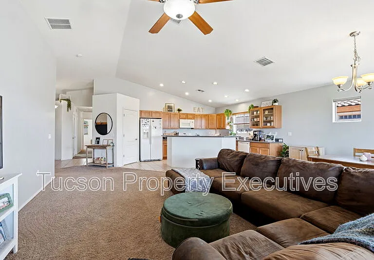 11655 W Stone Hearth St — Photo 7
