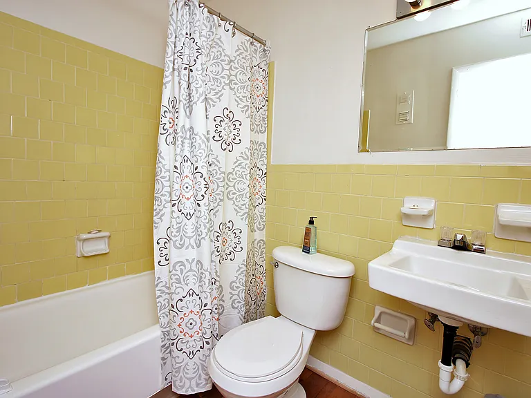 401 Turlington Rd — Photo 15