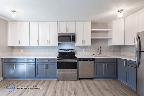 1821 5th St. Photo 1