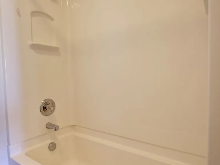 988 Clarizz Blvd S — Photo 14
