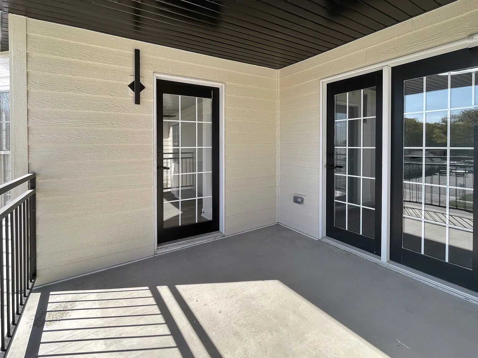 JW Flats Condominiums - Unit 23 — Photo 3