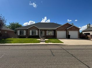 658 S Legacy Park Ave, Cedar City, UT 84720