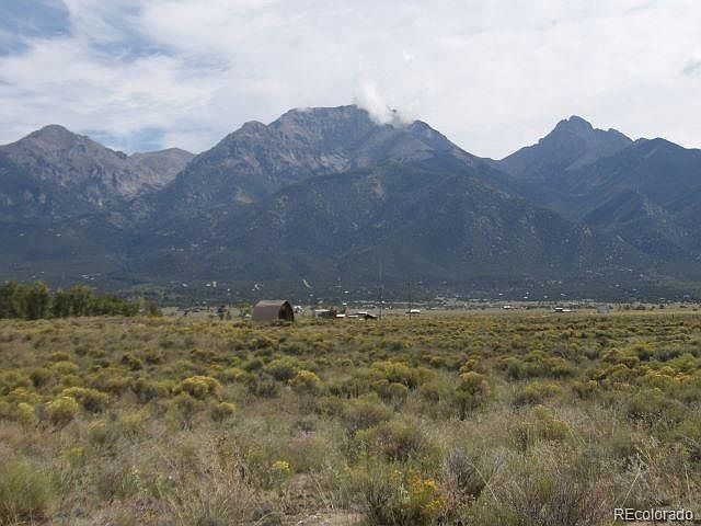 2nd image of 539 Camino Del Rey