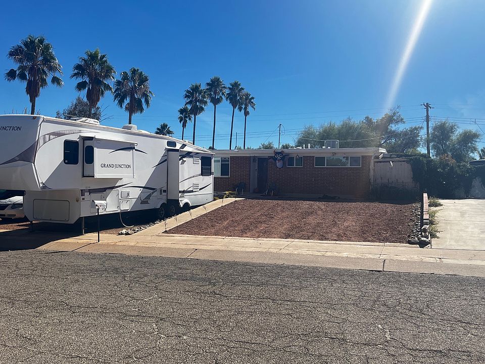 1st image of 7268 E Eastview Dr