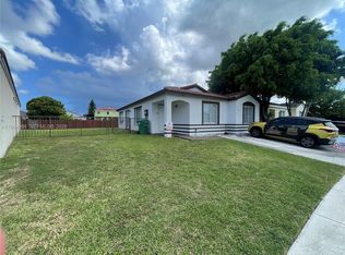 Weitzer Serena Lakes West, Miami, FL 33177