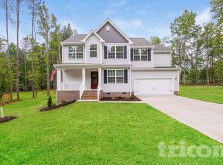10 Parkers Gate Dr, Youngsville, NC 27596