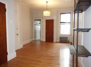 147 Meserole Ave #3B, Brooklyn, NY 11222