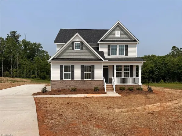 139 Laced Maple Ct, Reidsville, NC 27320