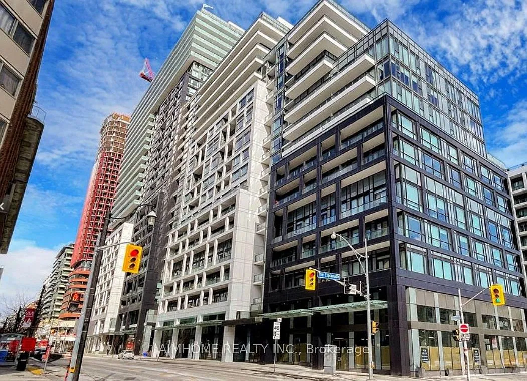 121 Lower Sherbourne St #456 photo 1