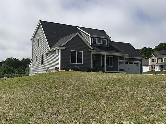 4th image of 2 Grinnell Ct