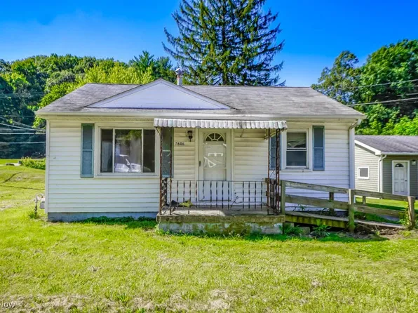2606 South St, Lakemore, OH 44250