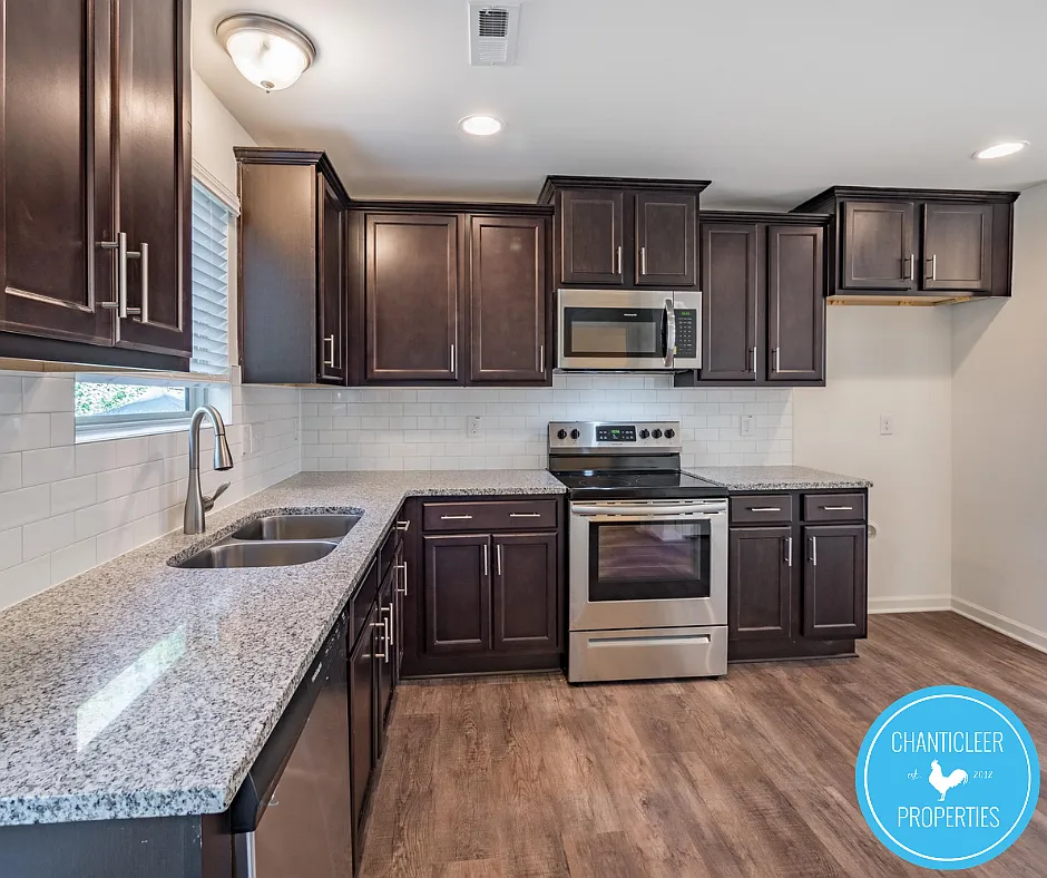 512 Hobkirks Pl - 1 — Photo 4