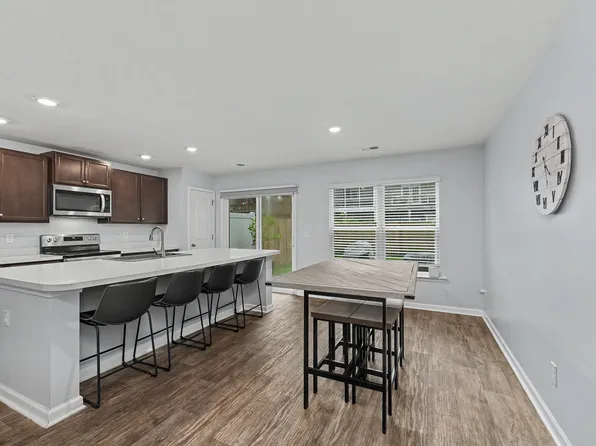 4609 N Palm View Cir, Charleston, SC 29418
