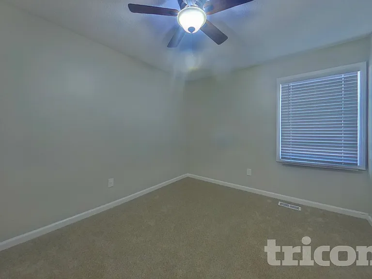 1404 S Montebello St — Photo 17