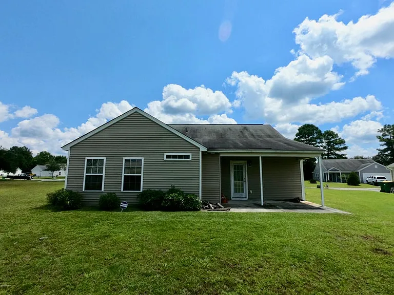255 Colony Dr — Photo 23
