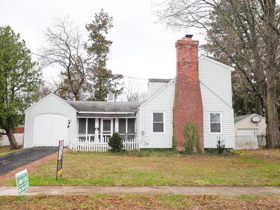 11 Giddings Avenue, Windsor, CT, 06095