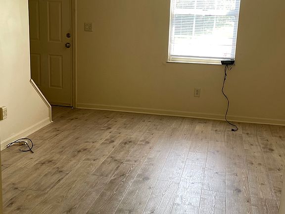 3rd image of 3353-55 Northway Dr #2