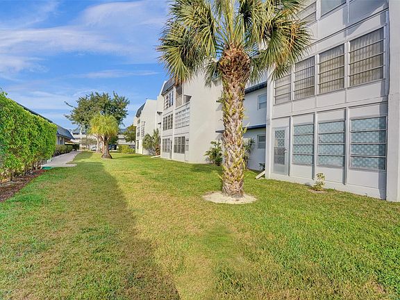 2nd image of 7897 Golf Circle Drive #105