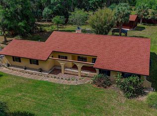 129 Divi Divi Dr, San Mateo, FL 32187